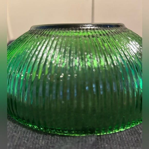 Vintage E. O. Brody Emerald Green Glass Ribbed Bowl Cleveland Mid Century - Picture 6 of 7